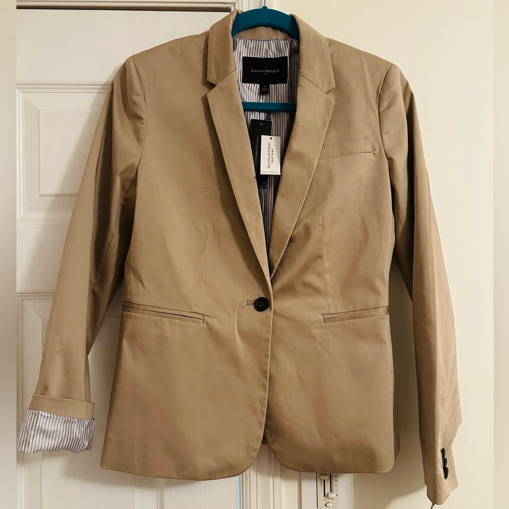 Banana republic blazer size 4